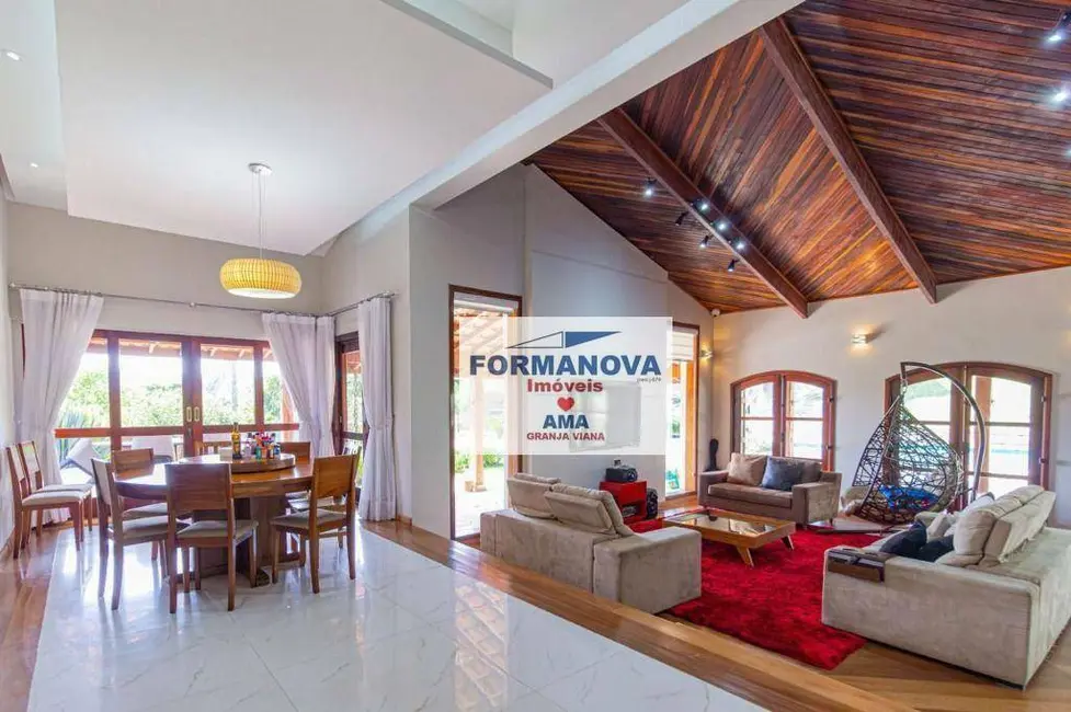 Foto 9 de Casa de Condomínio com 4 quartos à venda, 3000m2 em Parque Dom Henrique, Cotia - SP