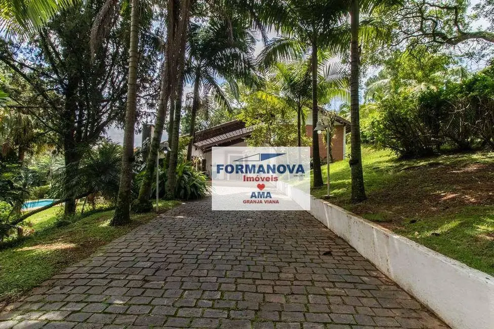 Foto 3 de Casa de Condomínio com 3 quartos à venda e para alugar, 2065m2 em Chácara Granja Velha, Cotia - SP