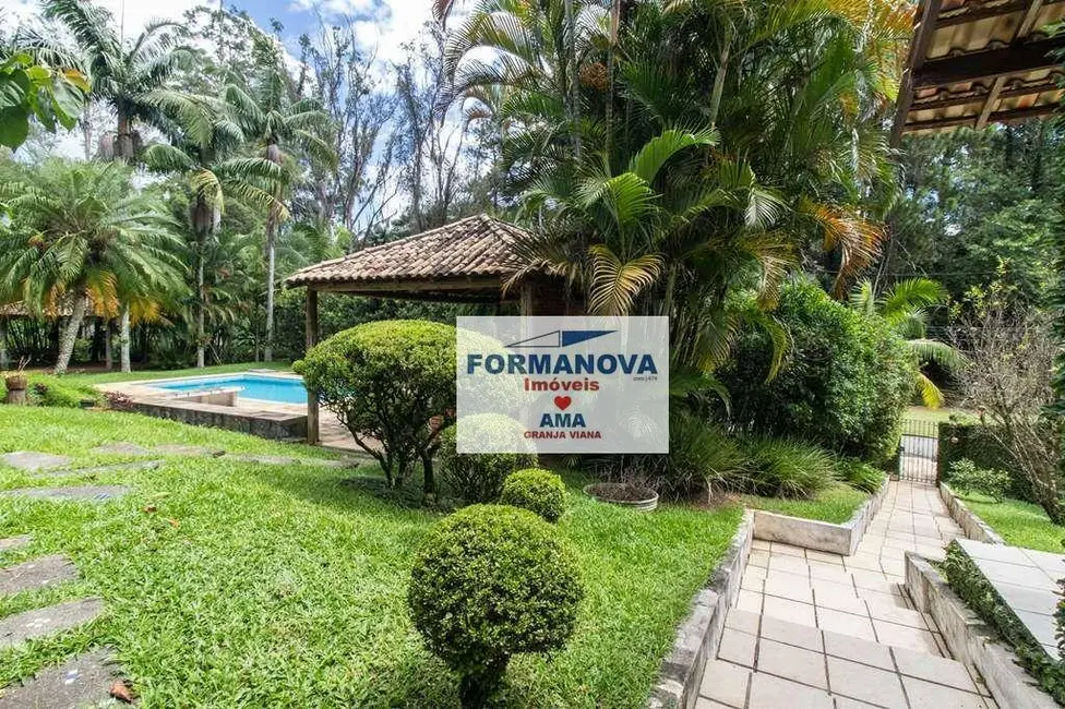 Foto 4 de Casa de Condomínio com 3 quartos à venda e para alugar, 2065m2 em Chácara Granja Velha, Cotia - SP