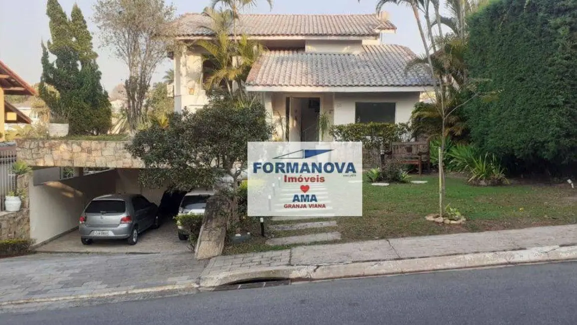 Foto 1 de Casa de Condomínio com 3 quartos à venda, 676m2 em Jardim do Golf I, Jandira - SP