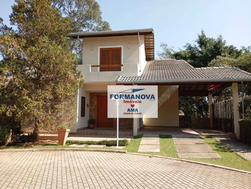 Foto 1 de Casa de Condomínio com 4 quartos à venda, 490m2 em Chácara dos Junqueiras, Carapicuiba - SP