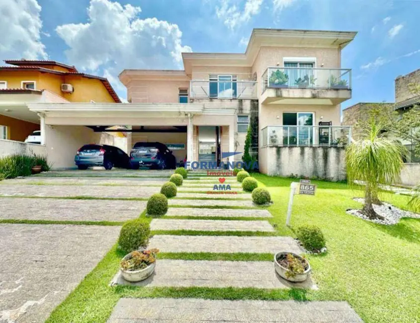 Foto 1 de Casa de Condomínio com 3 quartos à venda, 720m2 em Jardim do Golf I, Jandira - SP