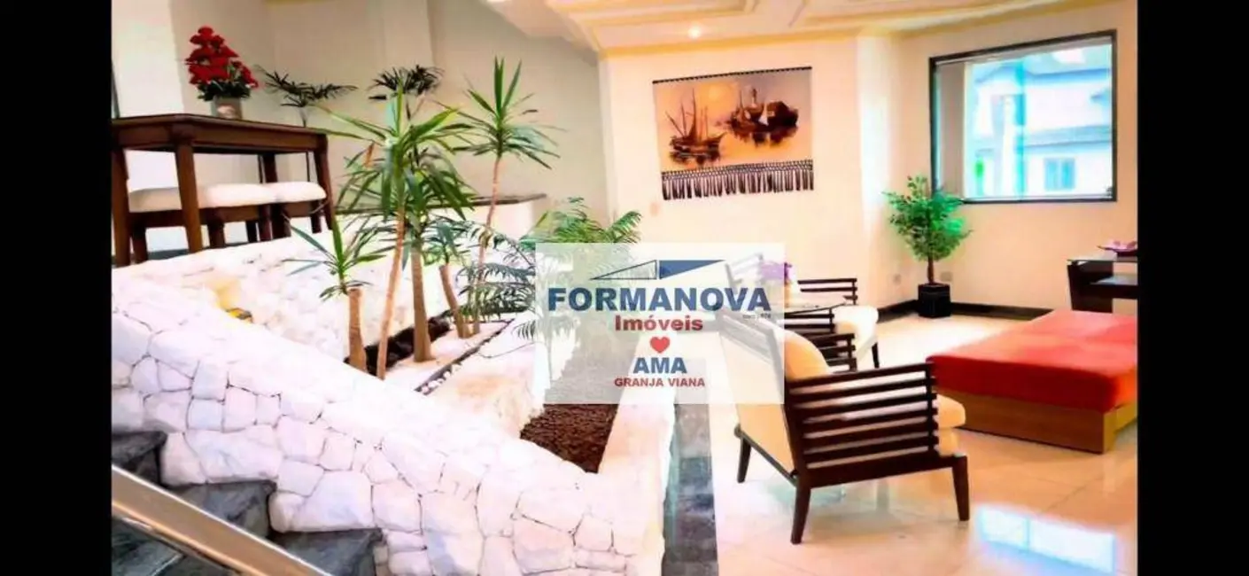 Casa de Condomínio com 5 quartos à venda, 570m2 em São Paulo II, Cotia - SP - imagem 8 Foto 8 de Casa de Condomínio com 5 quartos à venda, 570m2 em São Paulo II, Cotia - SP