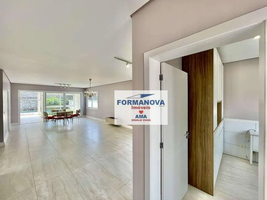 Foto 5 de Casa de Condomínio com 4 quartos à venda, 525m2 em Bosque do Vianna, Cotia - SP