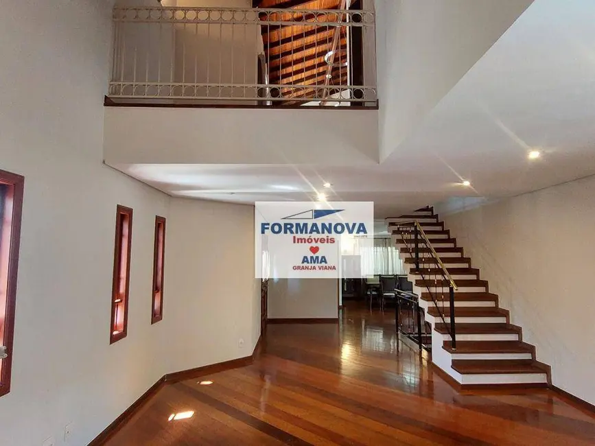 Foto 2 de Casa de Condomínio com 4 quartos à venda e para alugar, 471m2 em São Paulo II, Cotia - SP