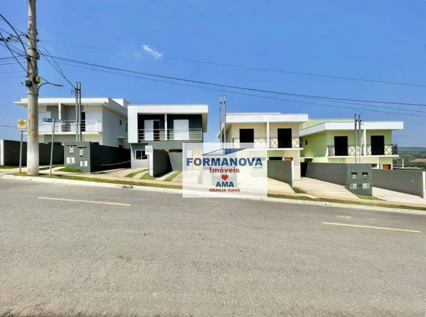 Foto 1 de Casa de Condomínio com 3 quartos à venda, 125m2 em Água Espraiada (Caucaia do Alto), Cotia - SP