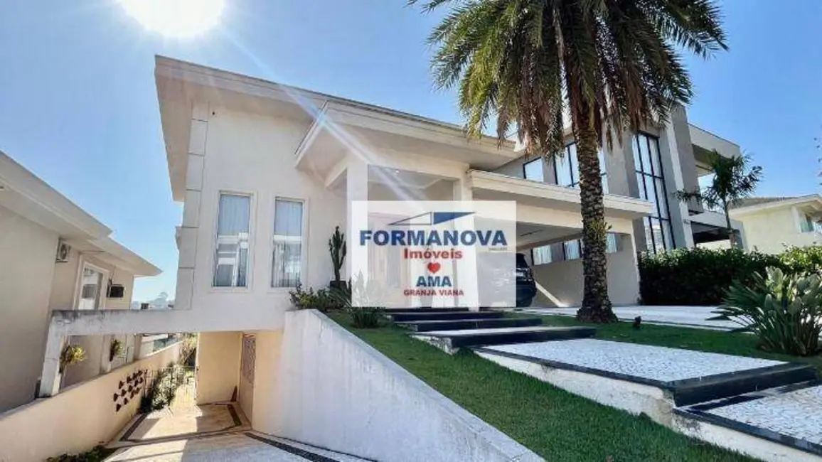 Foto 2 de Casa de Condomínio com 4 quartos à venda, 626m2 em Jardim do Golf I, Jandira - SP
