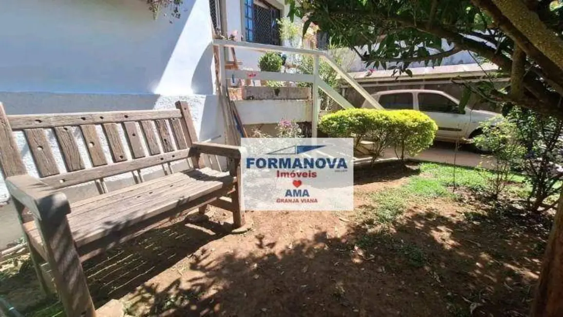 Casa de Condomínio com 2 quartos à venda, 292m2 em Jardim Santa Paula, Cotia - SP - imagem 5 Foto 5 de Casa de Condomínio com 2 quartos à venda, 292m2 em Jardim Santa Paula, Cotia - SP