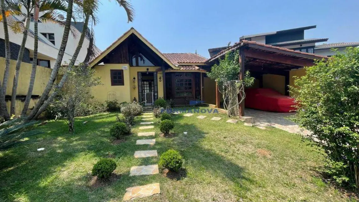 Foto 1 de Casa de Condomínio com 3 quartos à venda, 523m2 em Jardim do Golf I, Jandira - SP