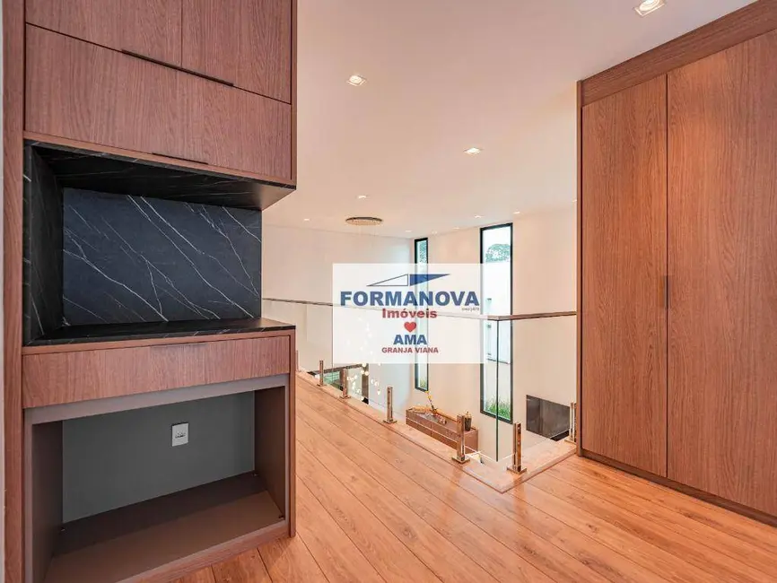 Foto 3 de Casa de Condomínio com 4 quartos à venda, 525m2 em Paisagem Renoir, Cotia - SP