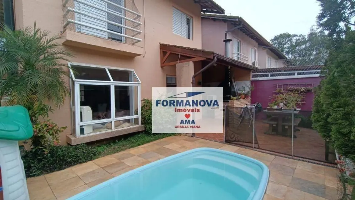 Foto 3 de Casa de Condomínio com 3 quartos à venda, 212m2 em Jardim Colibri, Cotia - SP