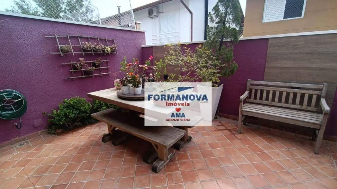 Foto 6 de Casa de Condomínio com 3 quartos à venda, 212m2 em Jardim Colibri, Cotia - SP