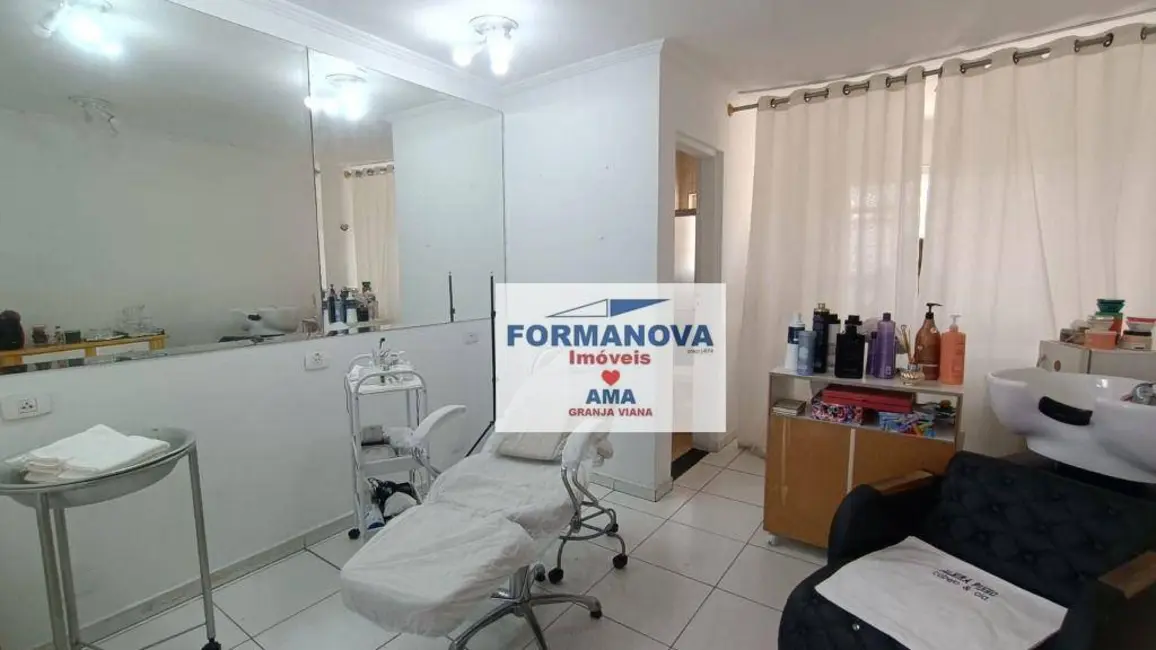 Foto 9 de Sala Comercial à venda, 30m2 em Parque Rincão, Cotia - SP