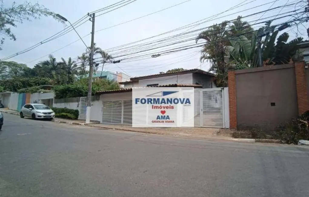 Foto 1 de Casa com 3 quartos à venda e para alugar, 800m2 em Vila Santo Antônio, Cotia - SP