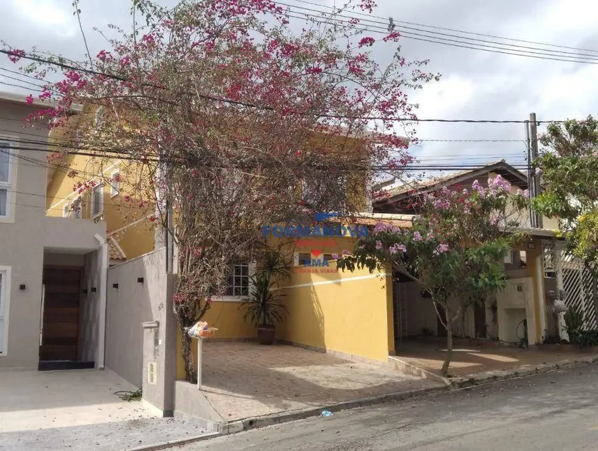Foto 2 de Casa de Condomínio com 3 quartos à venda, 125m2 em Jardim Rio das Pedras, Cotia - SP