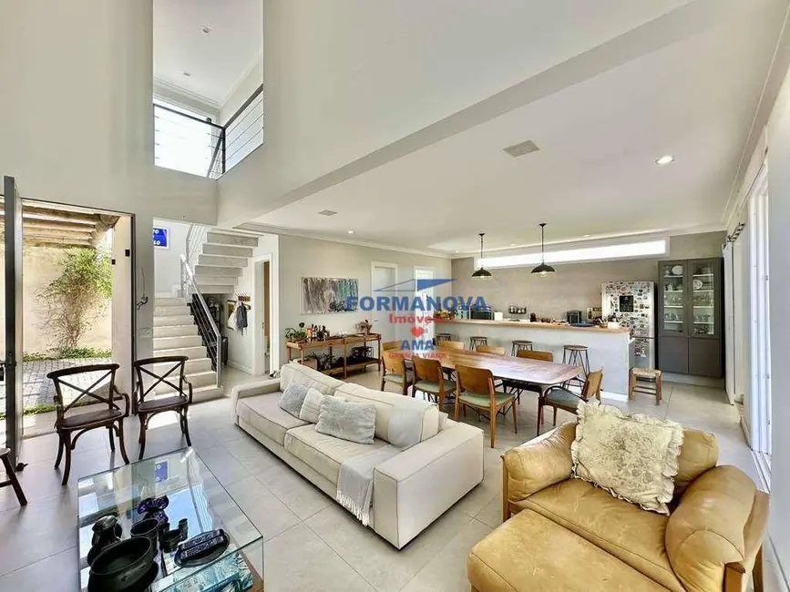 Foto 6 de Casa de Condomínio com 4 quartos à venda, 623m2 em Jardim do Golf I, Jandira - SP