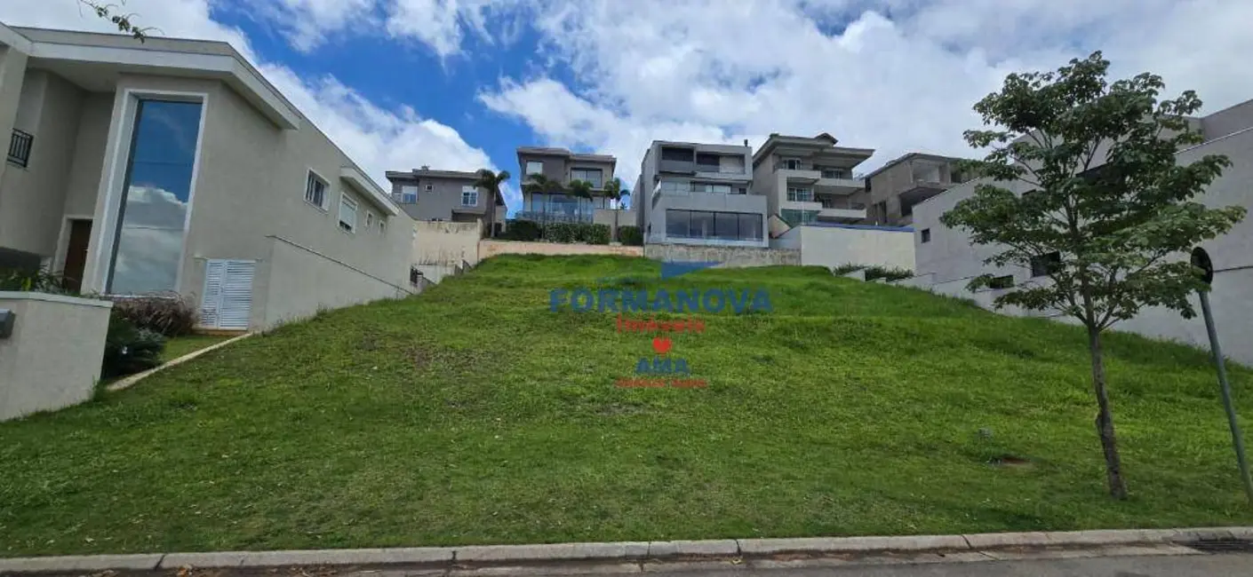 Foto 1 de Terreno / Lote à venda, 490m2 em Santana De Parnaiba - SP