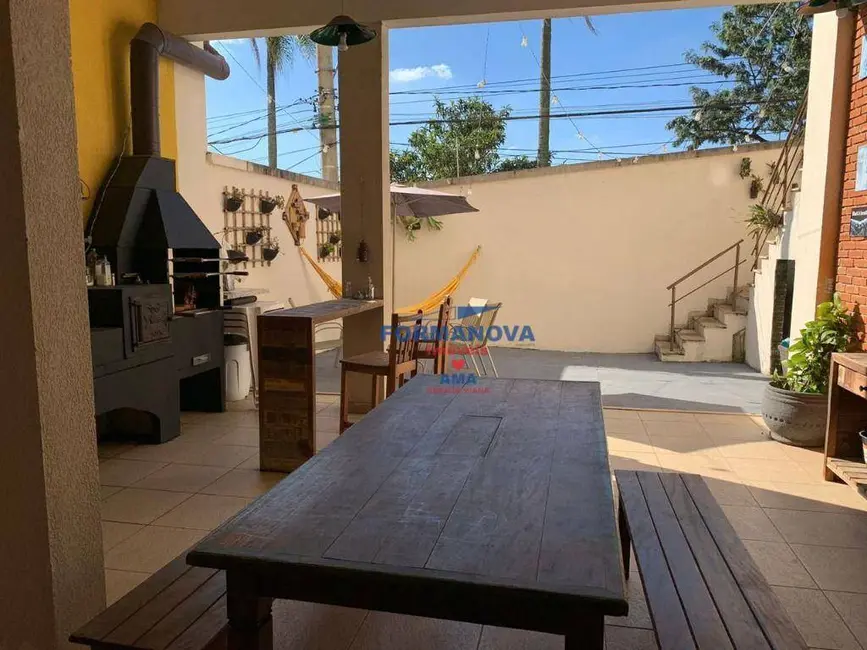 Foto 2 de Casa de Condomínio com 3 quartos à venda, 160m2 em Granja Viana, Cotia - SP