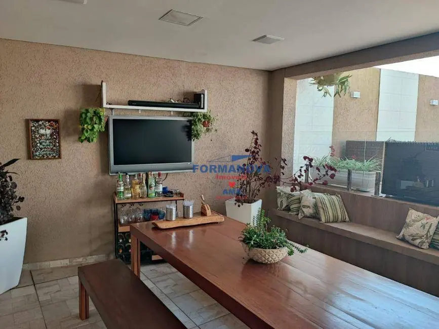 Foto 9 de Casa de Condomínio com 4 quartos à venda, 250m2 em Pitas, Cotia - SP