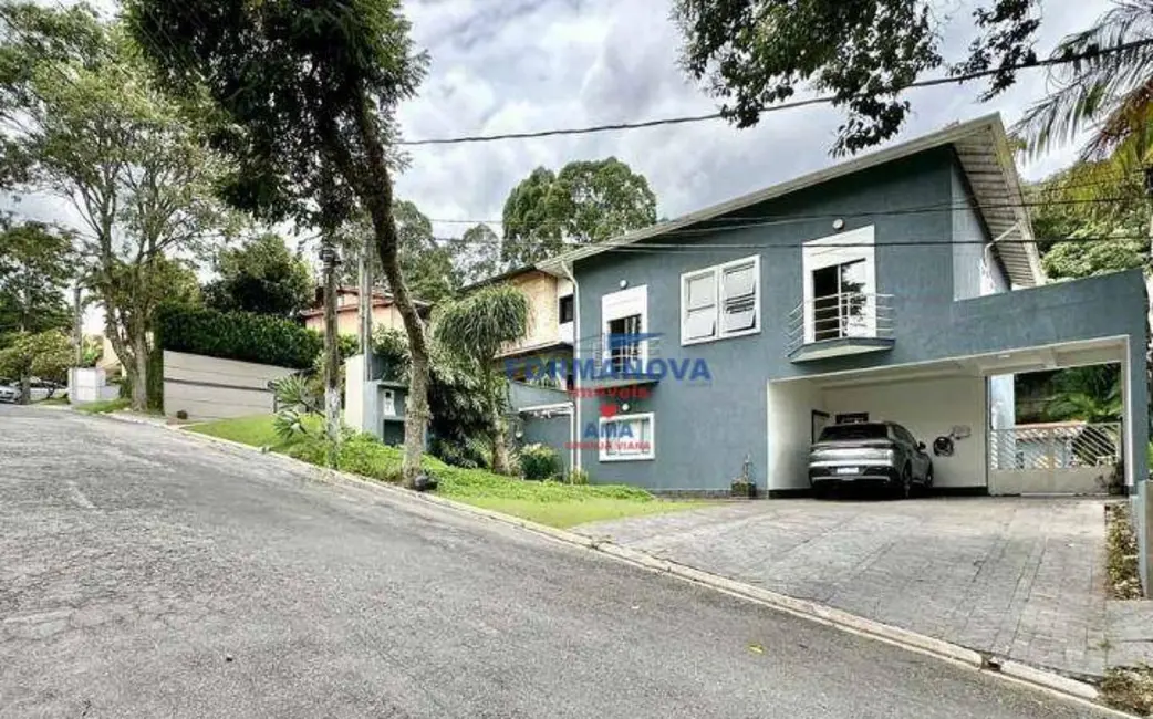 Foto 2 de Casa de Condomínio com 3 quartos à venda, 692m2 em Jardim do Golf I, Jandira - SP