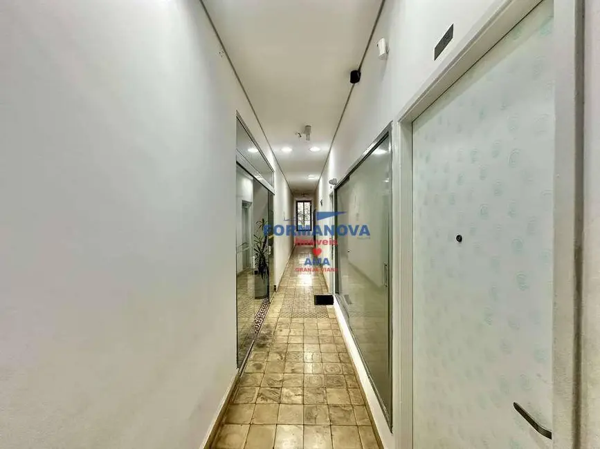 Sala Comercial à venda e para alugar, 44m2 em Chácara São João, Carapicuiba - SP - imagem 2 Foto 2 de Sala Comercial à venda e para alugar, 44m2 em Chácara São João, Carapicuiba - SP