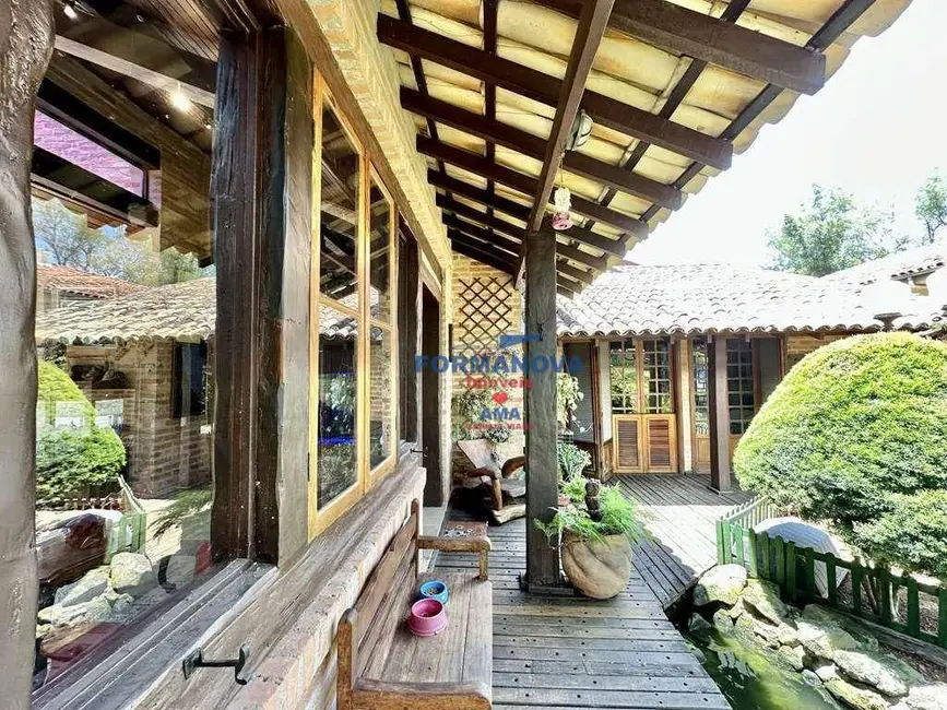 Foto 8 de Casa de Condomínio com 4 quartos à venda, 656m2 em Jardim do Golf I, Jandira - SP