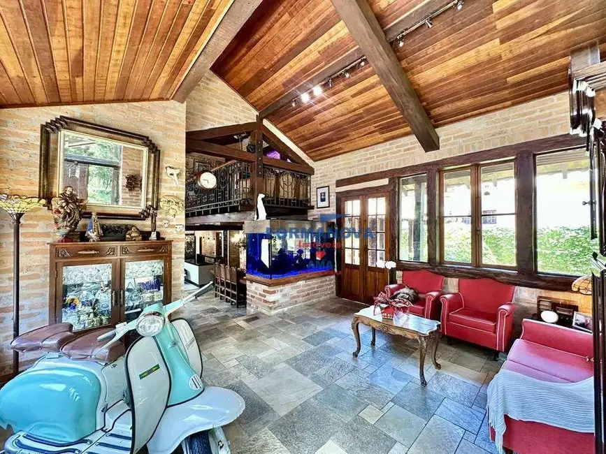 Foto 9 de Casa de Condomínio com 4 quartos à venda, 656m2 em Jardim do Golf I, Jandira - SP