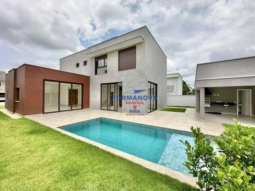 Foto 1 de Casa de Condomínio com 4 quartos à venda e para alugar, 510m2 em Chácara dos Lagos, Carapicuiba - SP
