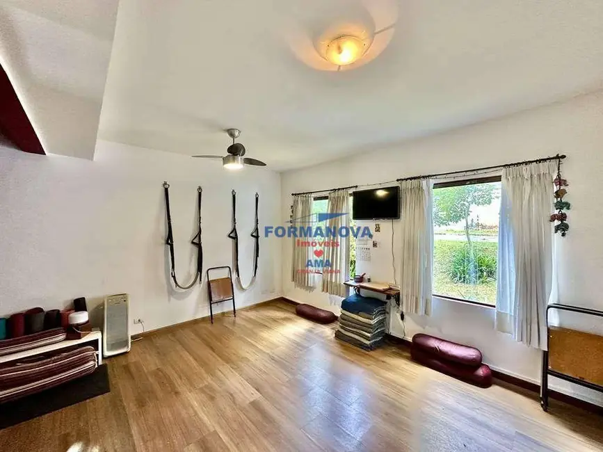 Foto 8 de Casa de Condomínio com 3 quartos à venda, 466m2 em Jardim Ana Estela, Carapicuiba - SP