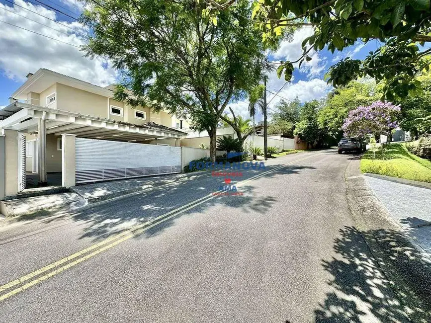 Foto 2 de Casa de Condomínio com 4 quartos à venda e para alugar, 501m2 em Terras do Madeira, Carapicuiba - SP