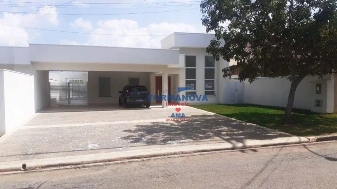 Casa de Condomínio com 3 quartos à venda, 675m2 em Vargem Grande Paulista - SP - imagem 1 Foto 1 de Casa de Condomínio com 3 quartos à venda, 675m2 em Vargem Grande Paulista - SP