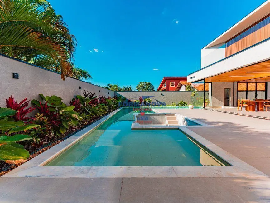 Casa de Condomínio com 5 quartos à venda, 668m2 em Jardim do Golf I, Jandira - SP - imagem 5 Foto 5 de Casa de Condomínio com 5 quartos à venda, 668m2 em Jardim do Golf I, Jandira - SP