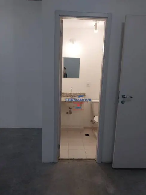 Sala Comercial para alugar, 40m2 em Bosque do Vianna, Cotia - SP - imagem 4 Foto 4 de Sala Comercial para alugar, 40m2 em Bosque do Vianna, Cotia - SP