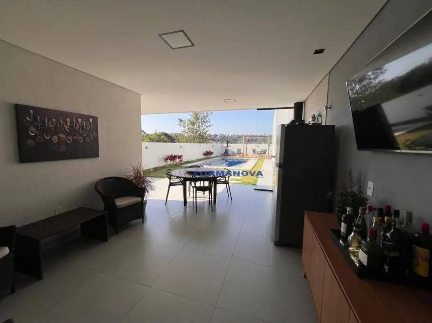 Casa de Condomínio com 4 quartos à venda, 605m2 em Jardim do Golf I, Jandira - SP - imagem 8 Foto 8 de Casa de Condomínio com 4 quartos à venda, 605m2 em Jardim do Golf I, Jandira - SP