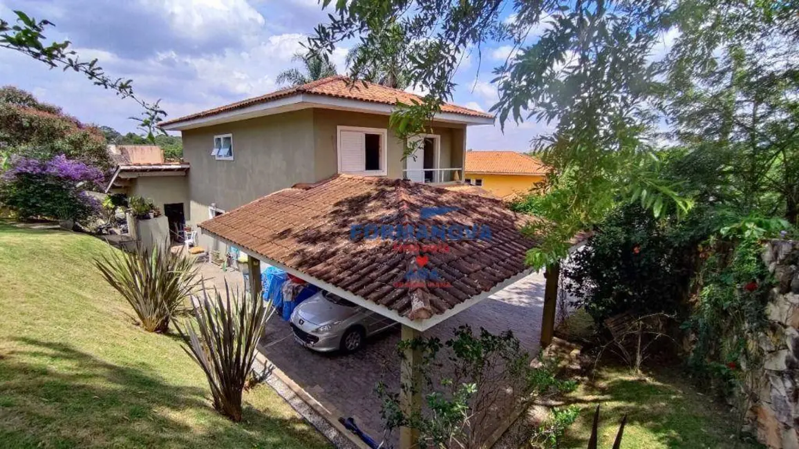 Foto 2 de Casa de Condomínio com 4 quartos à venda e para alugar, 527m2 em Chácara das Paineiras, Carapicuiba - SP
