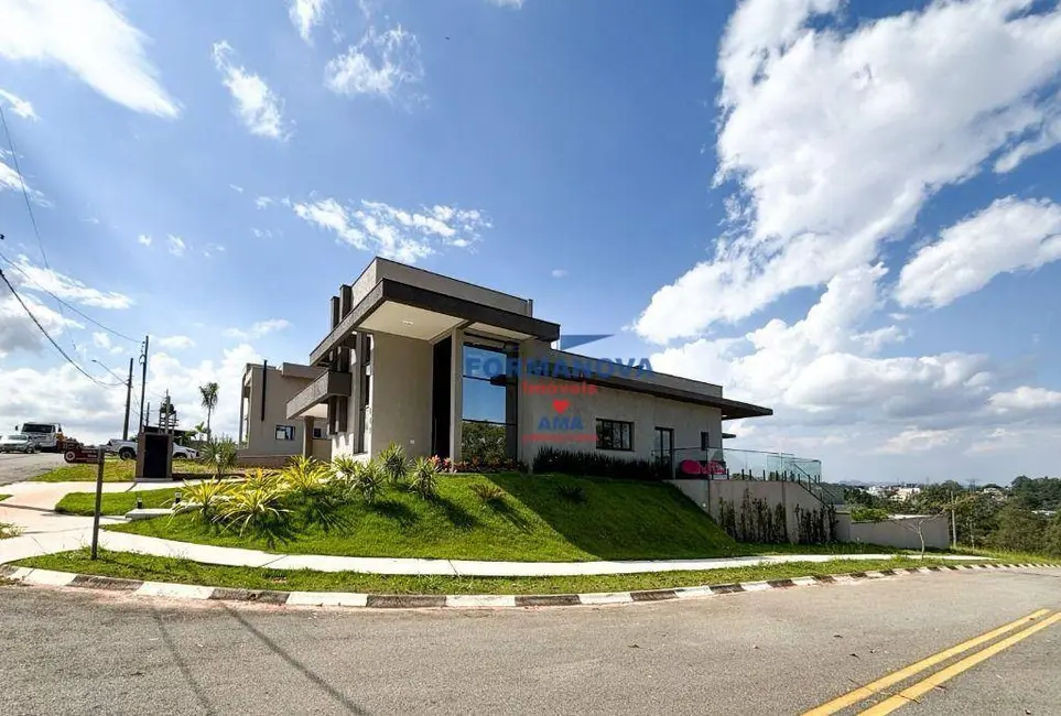 Foto 3 de Casa de Condomínio com 3 quartos à venda, 606m2 em Jardim do Golf I, Jandira - SP