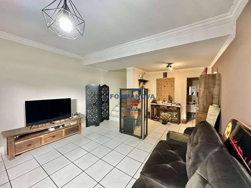 Foto 7 de Casa com 2 quartos à venda, 162m2 em Jardim Rebelato, Cotia - SP