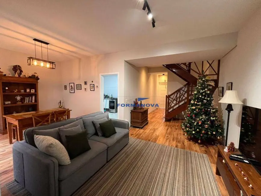 Foto 8 de Casa de Condomínio com 4 quartos à venda, 200m2 em Jardim Maria Tereza, Cotia - SP