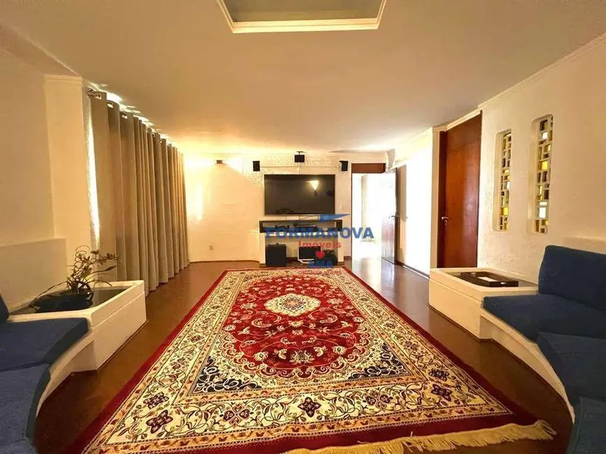 Foto 6 de Casa de Condomínio com 6 quartos à venda, 2884m2 em Chácara das Paineiras, Carapicuiba - SP