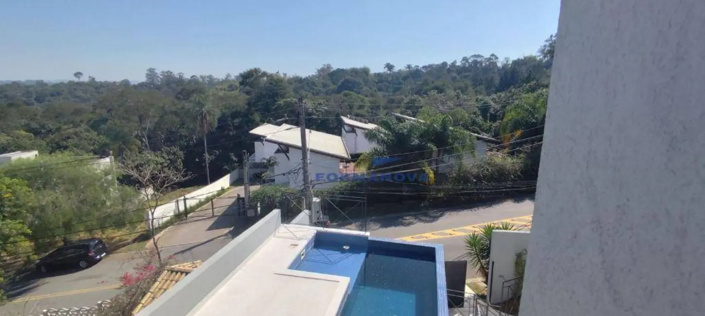 Casa de Condomínio com 3 quartos à venda, 500m2 em Chácara Moinho Velho, Carapicuiba - SP - imagem 8 Foto 8 de Casa de Condomínio com 3 quartos à venda, 500m2 em Chácara Moinho Velho, Carapicuiba - SP