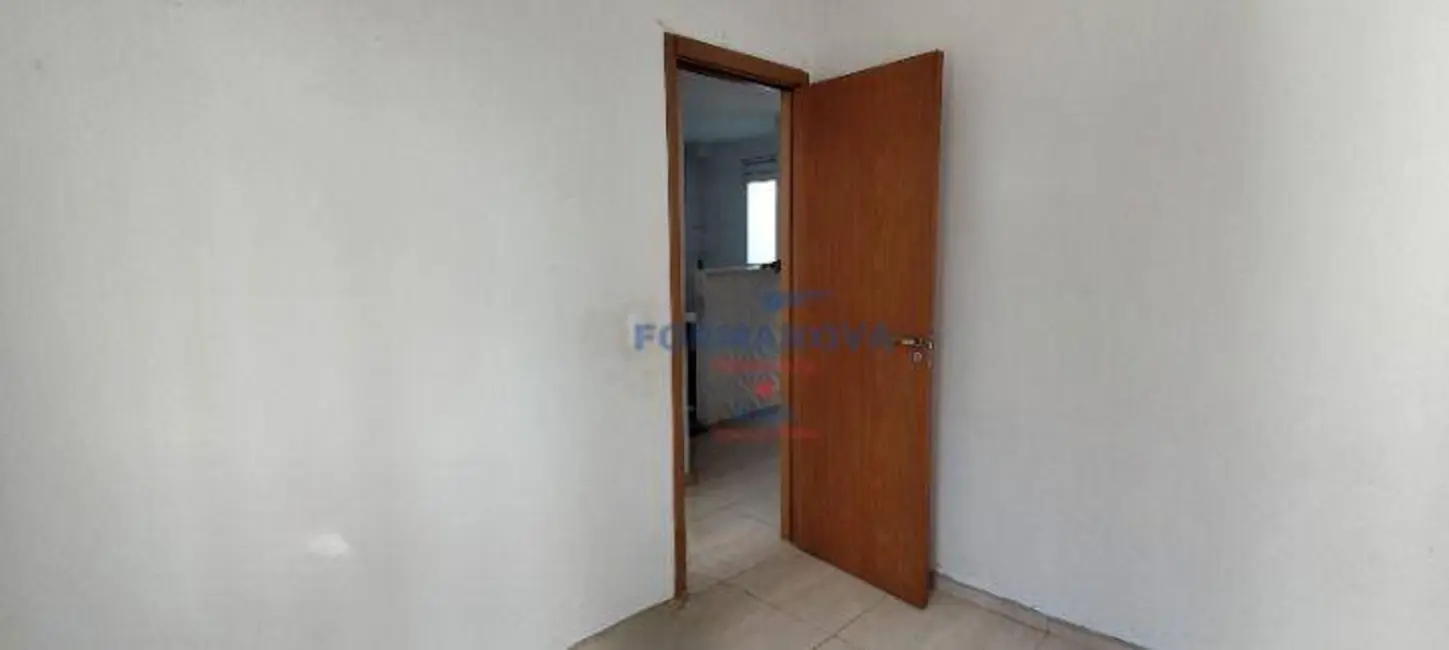 Foto 8 de Apartamento com 2 quartos à venda, 38m2 em Jardim Caiapiá, Cotia - SP