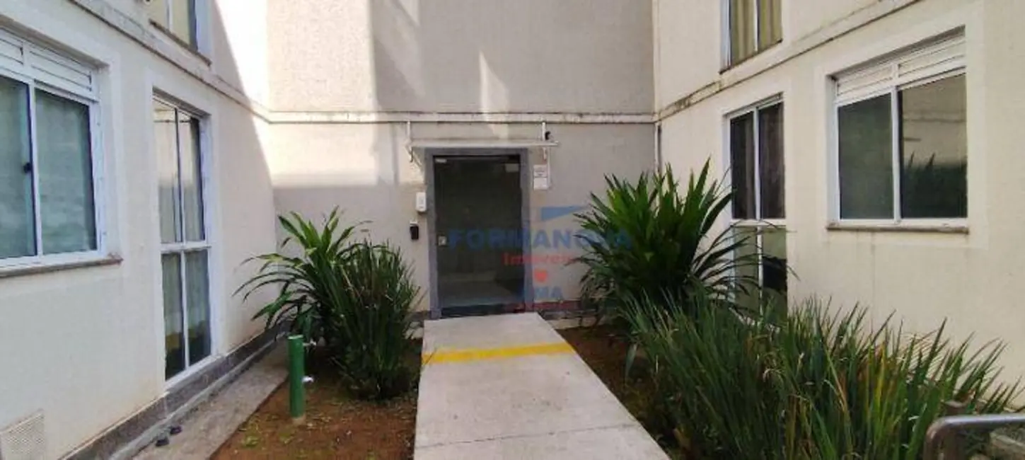 Foto 3 de Apartamento com 2 quartos à venda, 38m2 em Jardim Caiapiá, Cotia - SP