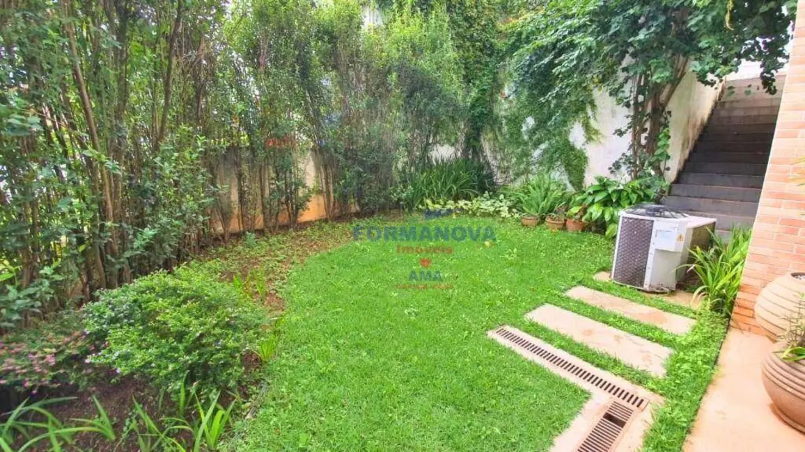 Foto 4 de Casa de Condomínio com 3 quartos à venda, 235m2 em Granja Viana II, Cotia - SP