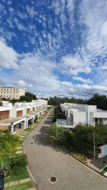 Foto 2 de Casa de Condomínio com 3 quartos à venda, 235m2 em Granja Viana II, Cotia - SP