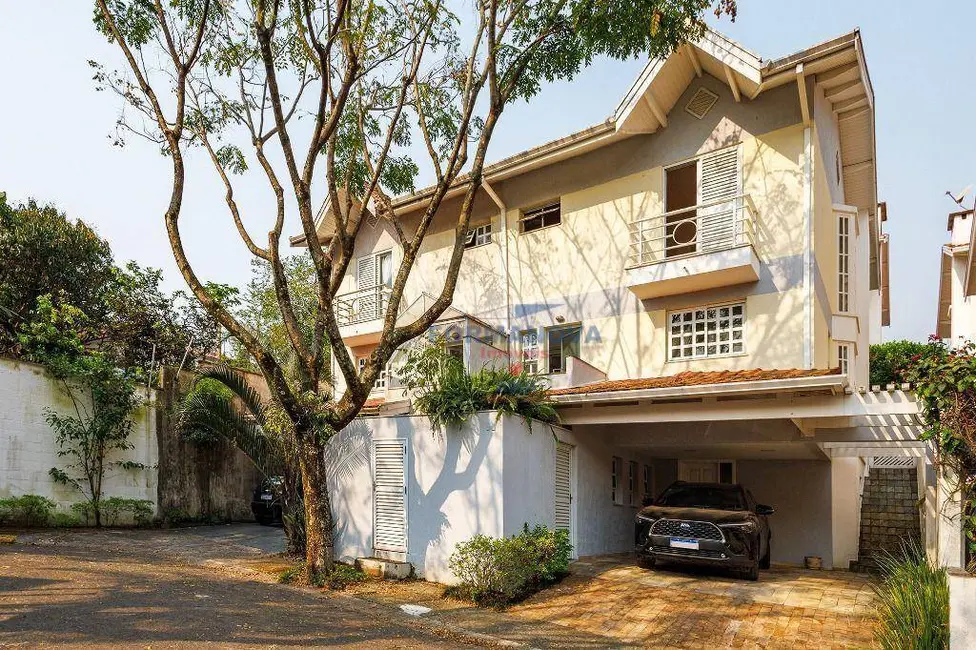 Foto 1 de Casa de Condomínio com 3 quartos à venda, 156m2 em Granja Viana, Cotia - SP