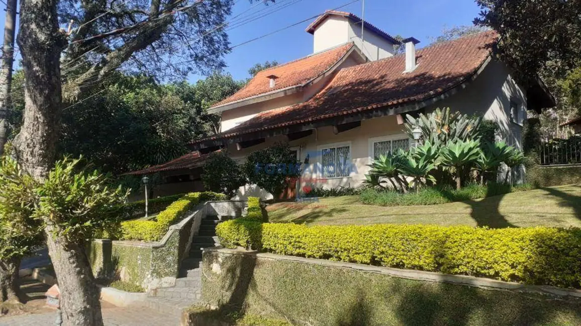 Foto 3 de Casa de Condomínio com 4 quartos à venda, 1100m2 em Vila de São Fernando, Cotia - SP