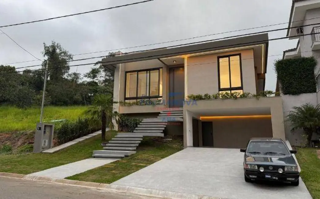 Foto 3 de Casa de Condomínio com 4 quartos à venda, 630m2 em Jardim do Golf I, Jandira - SP