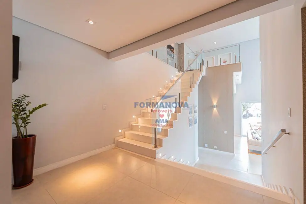 Casa de Condomínio com 4 quartos à venda, 560m2 em Jardim do Golf I, Jandira - SP - imagem 7 Foto 7 de Casa de Condomínio com 4 quartos à venda, 560m2 em Jardim do Golf I, Jandira - SP