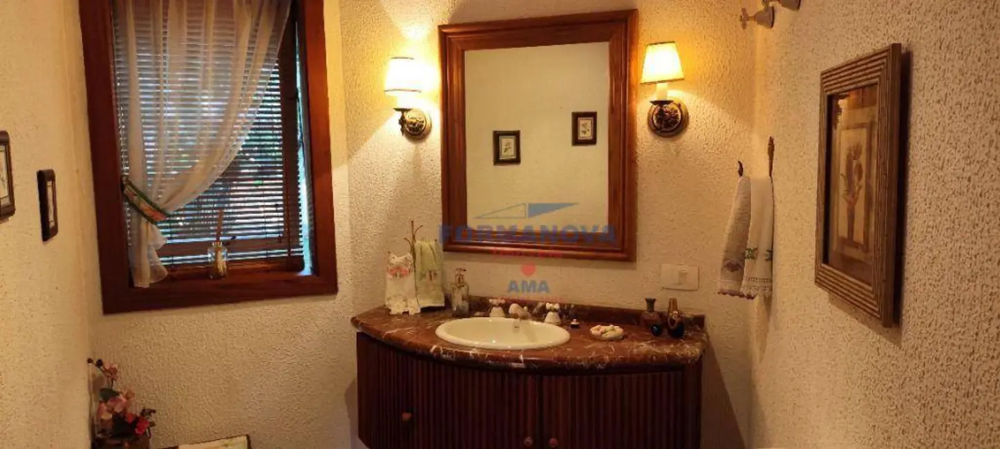 Casa de Condomínio com 4 quartos à venda, 1200m2 em Vila de São Fernando, Cotia - SP - imagem 9 Foto 9 de Casa de Condomínio com 4 quartos à venda, 1200m2 em Vila de São Fernando, Cotia - SP