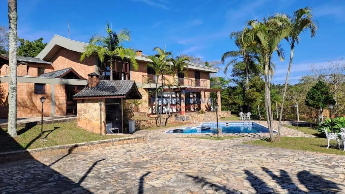 Foto 1 de Casa com 5 quartos à venda, 1541m2 em Chácara Santa Lúcia, Carapicuiba - SP